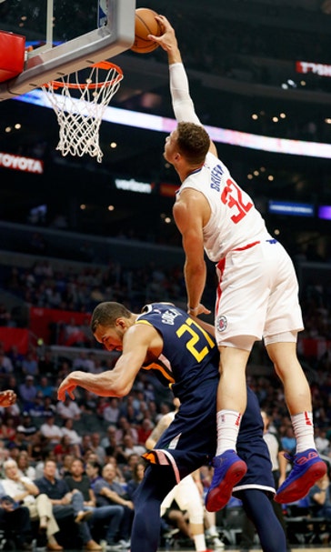 Griffin, Beverley lead Clippers past Jazz, 102-84 (Oct 24, 2017)